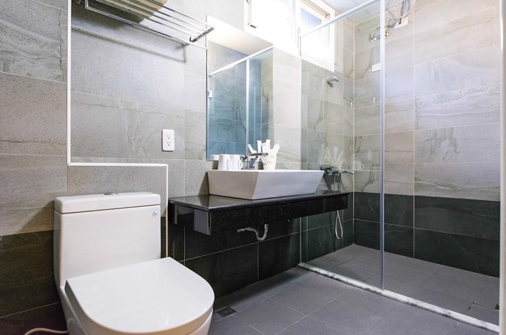 Easy Travel Apartment Hualien City Exterior photo